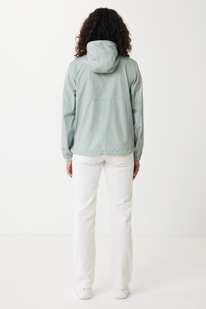 IQONIQ Logan Lightweight Jacke aus recyceltem Polyester