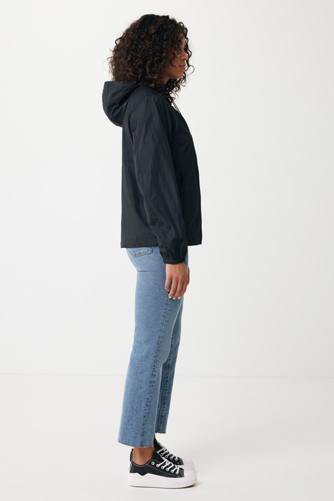 IQONIQ Logan Lightweight Jacke aus recyceltem Polyester