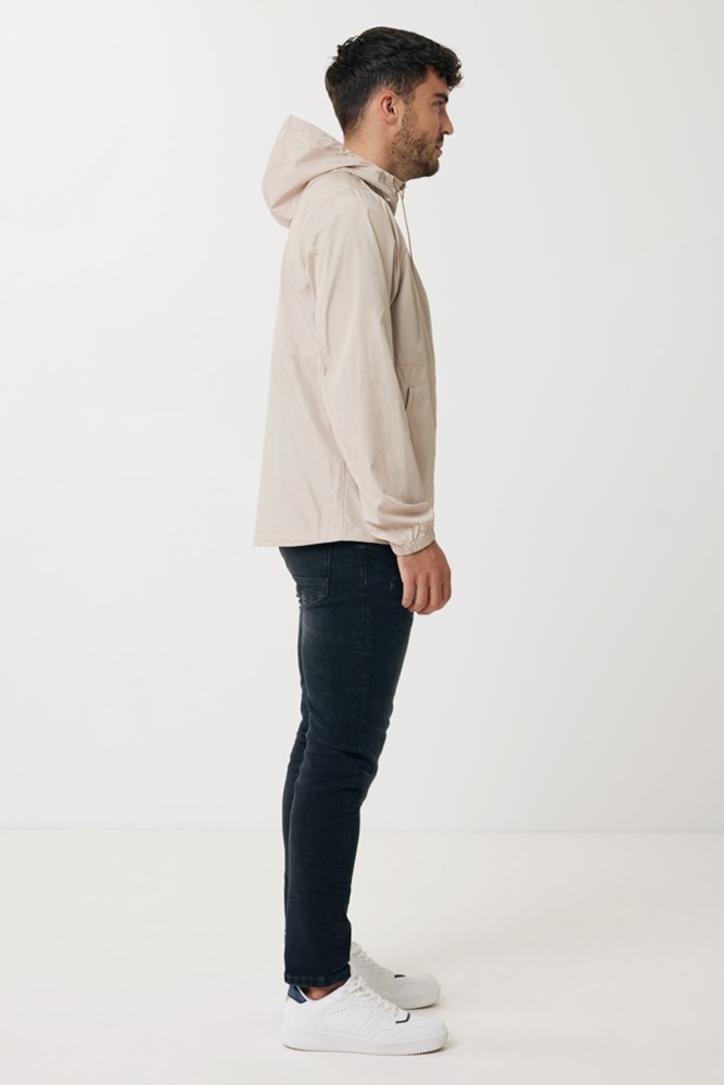 IQONIQ Logan Lightweight Jacke aus recyceltem Polyester